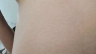 Hanna 230915 2235 CloseUpFingering