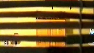 Espiando A mi Hermana Pequena