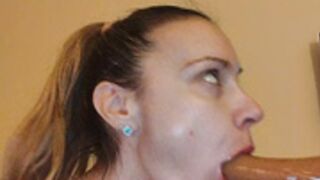 Lola3000 choking on dildo