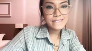 Macatdemeah Fucking Dildo At Live Stream