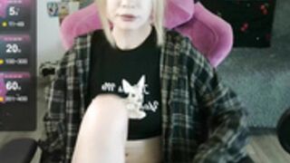 broodmommyy3-cb-2025-04-07 4