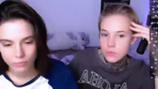 -soulinacage- - naked kissing