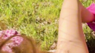 Strohbeeren Sexydixy Outdoor risky masturbation