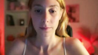 Rachelmorrene teasing on MFC (new model)