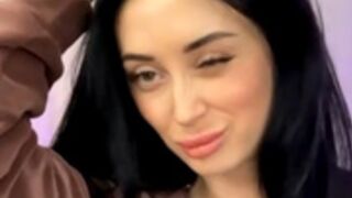 PREVIEW - Baddie girl pinky pussy show me all her body