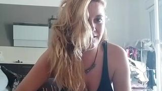 lauriehot_1_october_2019