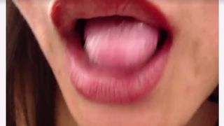 Sexy_siri lips tease