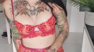 Hylia Fawkes strip tease